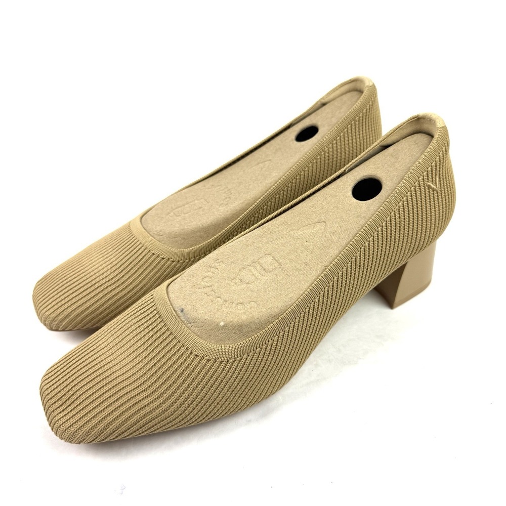 Vivaia Melody 2.0 Chunky Heel 241.5 Tan Square Toe Block Heel Stretch New 10.5